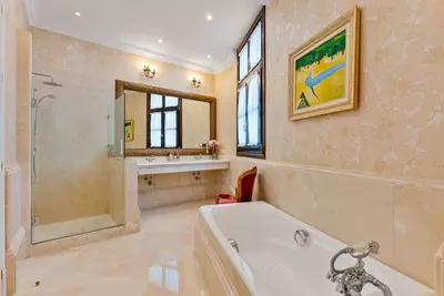 Detached Villa in Guadalmina Baja
