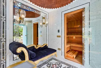 Detached Villa in Guadalmina Baja