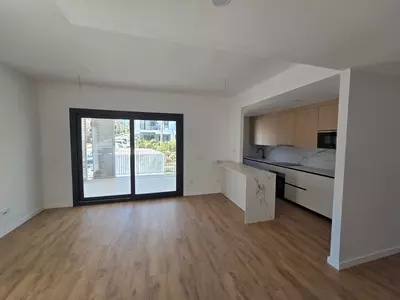 Middle Floor Apartment in Estepona