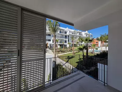 Middle Floor Apartment in Estepona