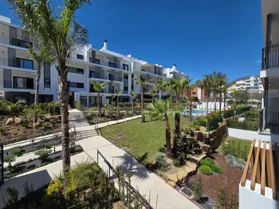 Middle Floor Apartment in Estepona