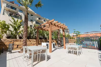 Middle Floor Apartment in Estepona