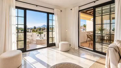 Penthouse Duplex in Nueva Andalucía