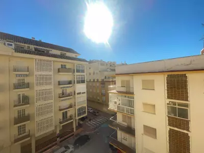 Middle Floor Apartment in Estepona