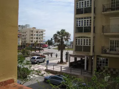 Middle Floor Apartment in Estepona