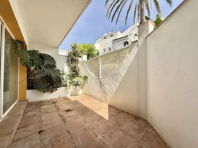 Townhouse in Nueva Andalucía
