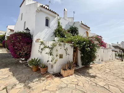 Townhouse in Nueva Andalucía