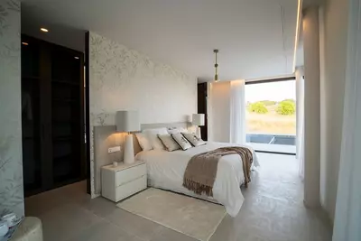 Detached Villa in El Paraiso