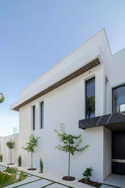 Detached Villa in El Paraiso