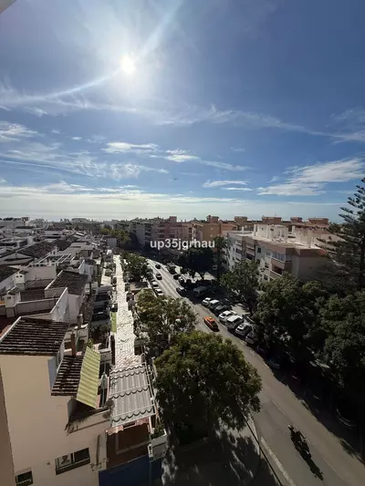 Top Floor Apartment in Estepona