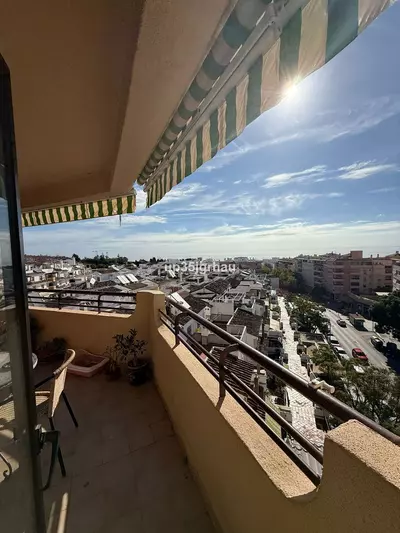 Top Floor Apartment in Estepona