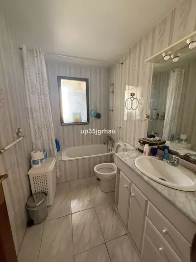Top Floor Apartment in Estepona