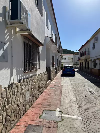 Semi-Detached House in Casares