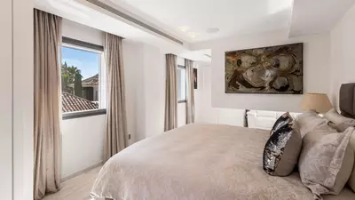 Detached Villa in Nueva Andalucía
