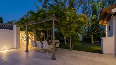 Detached Villa in Nueva Andalucía
