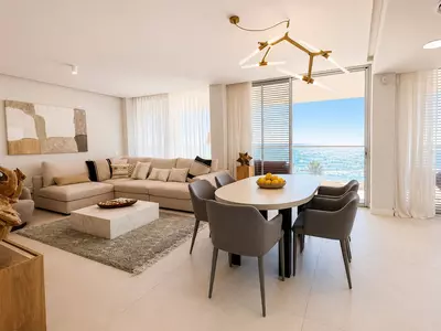 Middle Floor Apartment in Estepona