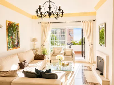 Ground Floor Apartment in Nueva Andalucía