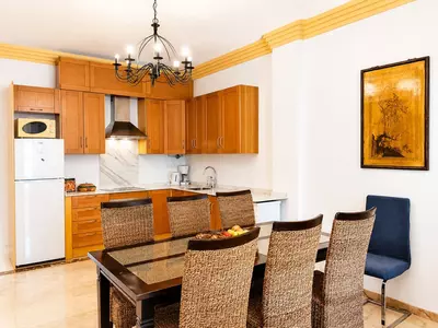 Ground Floor Apartment in Nueva Andalucía