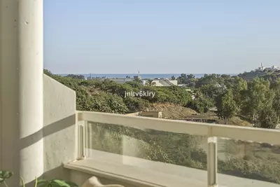 Middle Floor Apartment in Cancelada