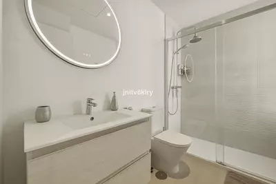 Middle Floor Apartment in Cancelada