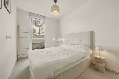 Middle Floor Apartment in Cancelada