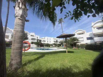 Top Floor Apartment in El Paraiso
