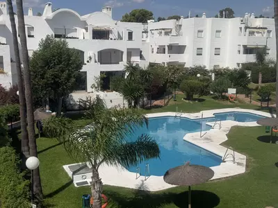 Top Floor Apartment in El Paraiso