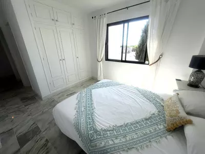 Top Floor Apartment in El Paraiso