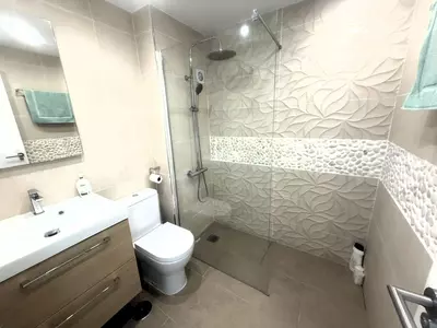 Top Floor Apartment in El Paraiso