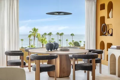 Middle Floor Apartment in Estepona