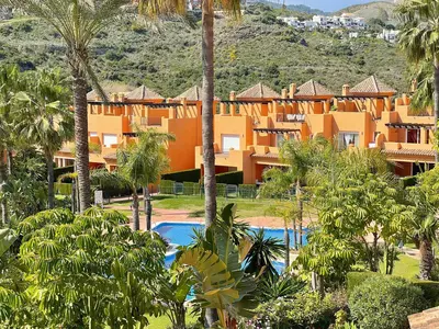 Townhouse in El Paraiso
