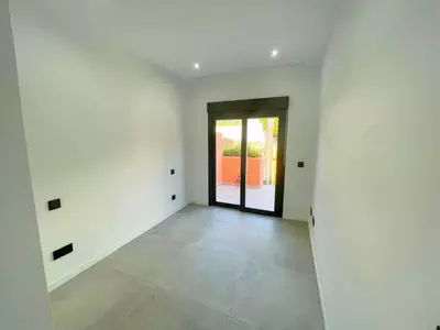 Townhouse in El Paraiso