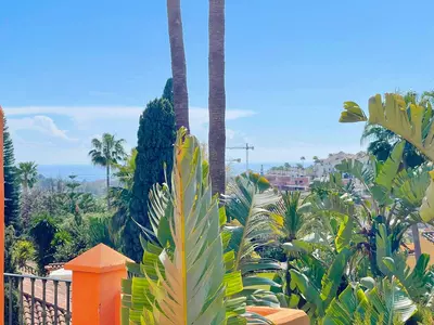 Townhouse in El Paraiso