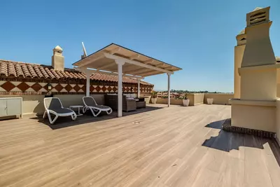 Penthouse in Bel Air
