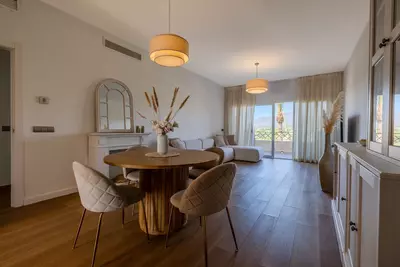 Penthouse in Bel Air
