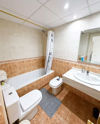 Middle Floor Apartment in Nueva Andalucía