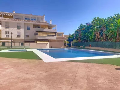 Middle Floor Apartment in Estepona