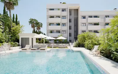Middle Floor Apartment in Estepona