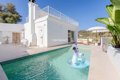 Detached Villa in El Rosario