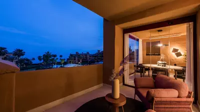 Middle Floor Apartment in Estepona