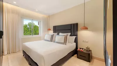 Middle Floor Apartment in Estepona
