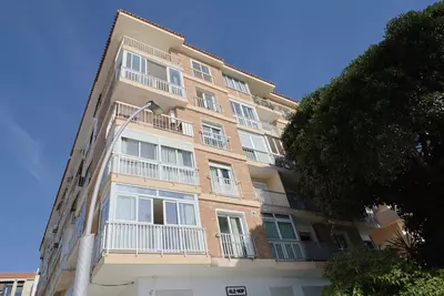 Middle Floor Apartment in Estepona