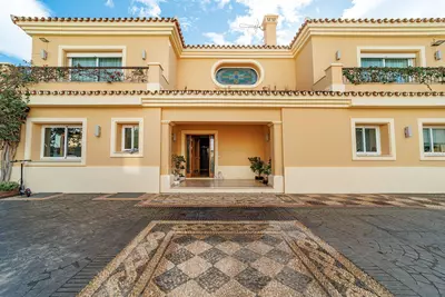 Detached Villa in Marbella