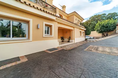 Detached Villa in Marbella