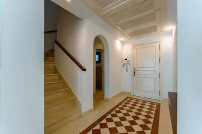 Townhouse in El Paraiso