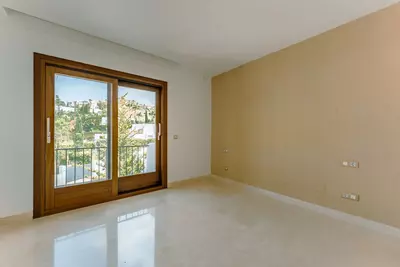 Townhouse in El Paraiso