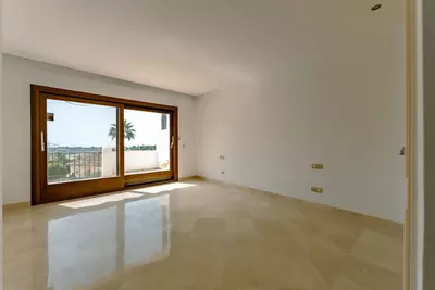 Townhouse in El Paraiso