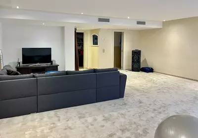 Townhouse in El Paraiso