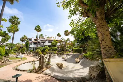 Townhouse in El Paraiso