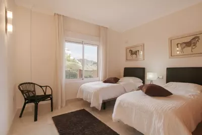 Ground Floor Apartment in Nueva Andalucía